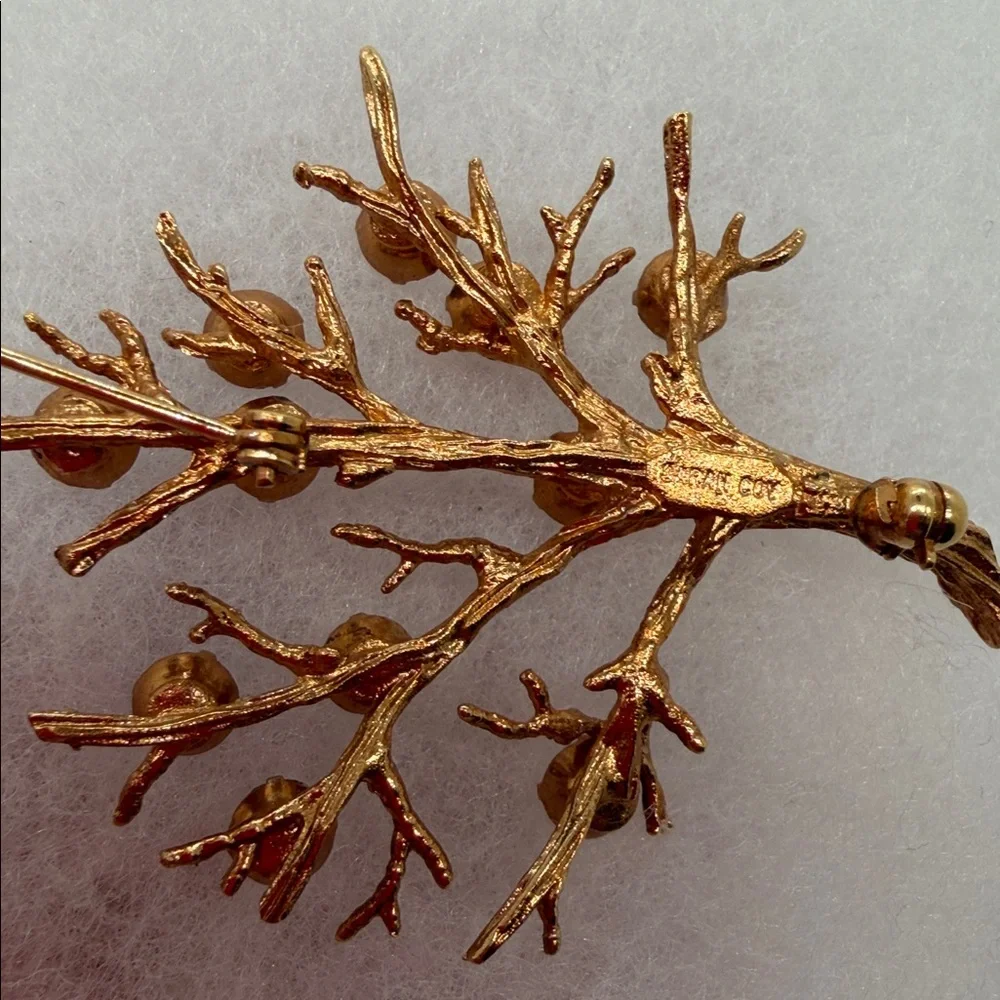 Sarah Coventry vintage tree
